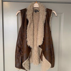 Mo-Ka by SantaFe Apparel Brown Faux Fur Vest